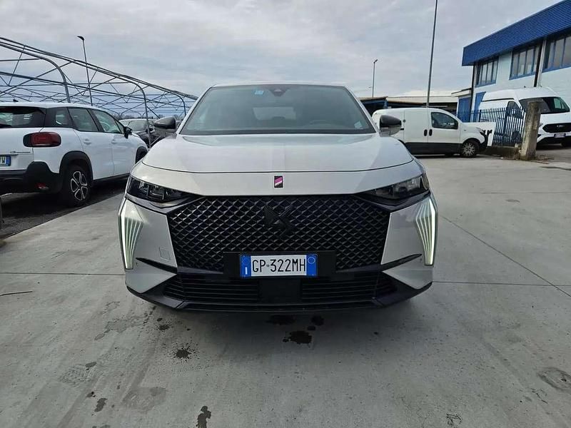 Usata DS Automobiles DS7 Crossback Performance 131 CV (96 kW) 2023 Argento SUV