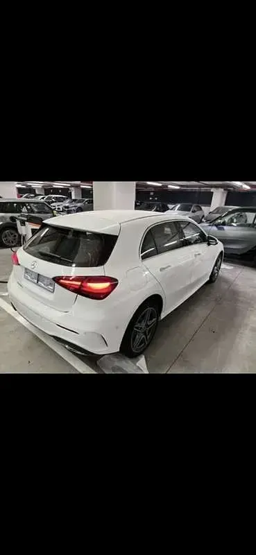 Usata Mercedes A250 AMG Line Premium 224 CV (164 kW) 2023 Berlina