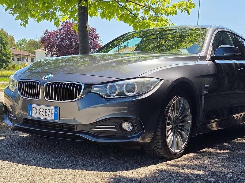 Usata BMW 420 Luxury Line 184 CV (135 kW) 2015 Blu/azzurro Coupé