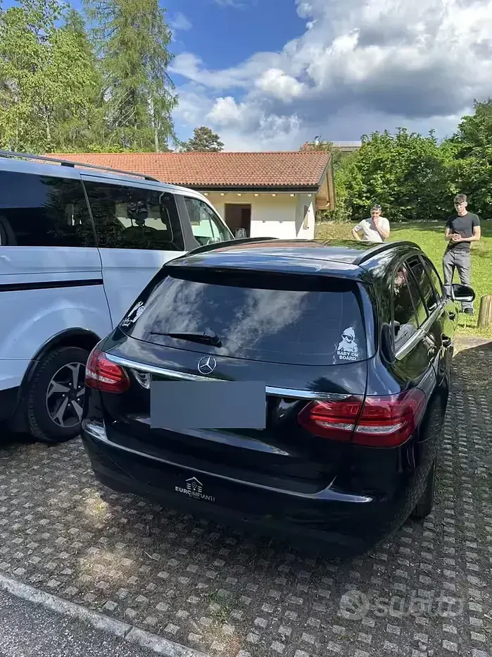 Usata Mercedes 200 160 CV (117 kW) 2019 Nero Station wagon