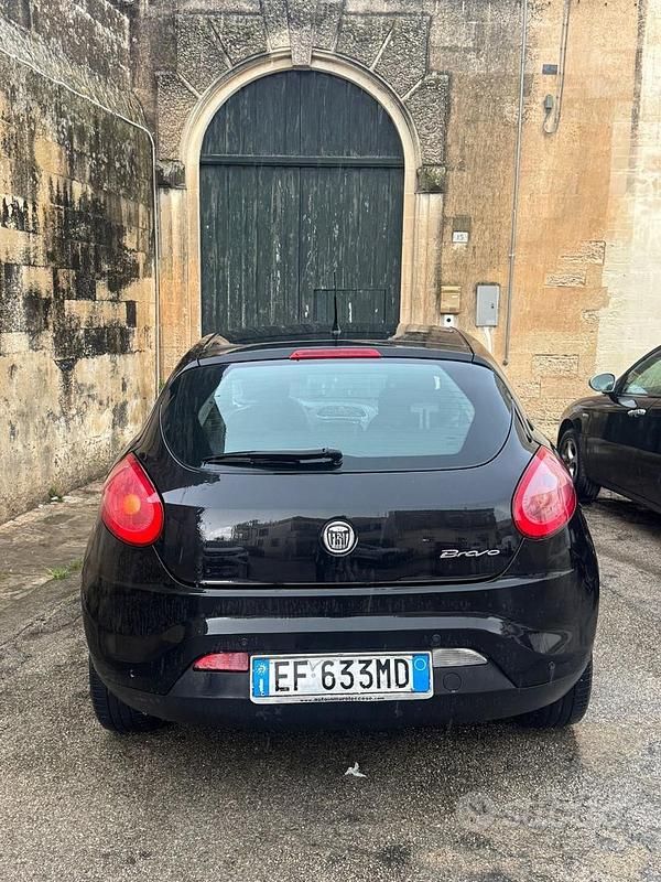 Usata Fiat Bravo 120 CV (88 kW) 2010 Nero Utilitaria