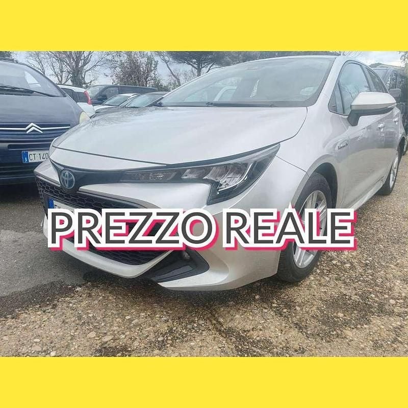 Beige Usata 2019 Toyota Corolla Active Tre volumi | 16.950 € (Buon prezzo) - Immagine 1/4