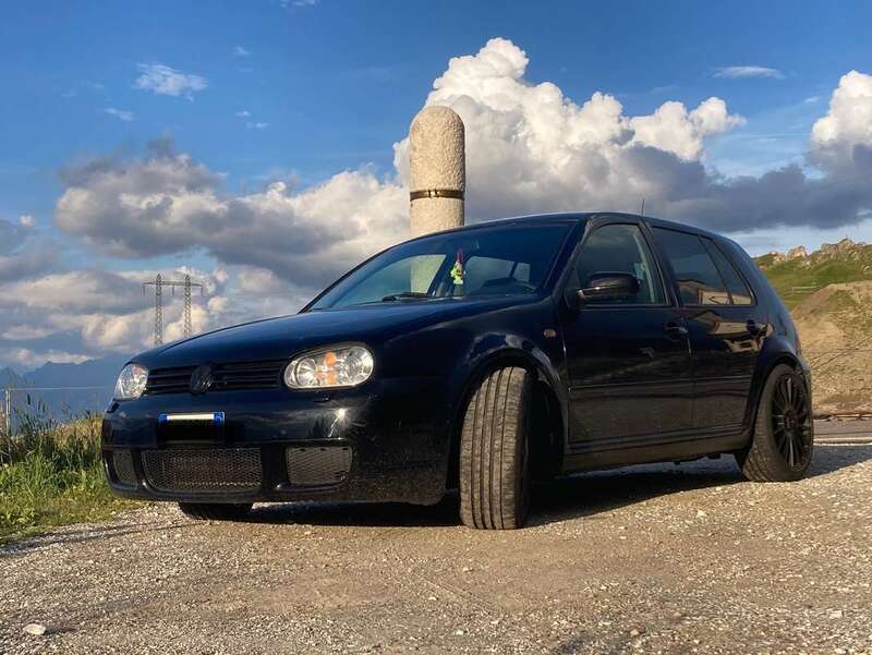 Usato 1999 VW Golf IV 2.8 Benzin 204 CV (8.000 €)