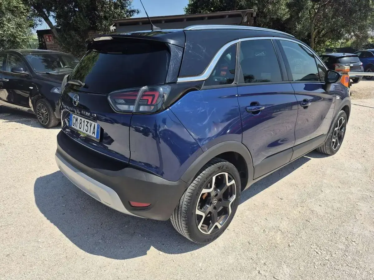 Usata Opel Crossland Ultimate 131 CV (96 kW) 2023 Blu/azzurro SUV
