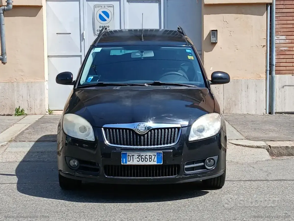 Usata Skoda Roomster 86 CV (63 kW) 2008 Nero Monovolume