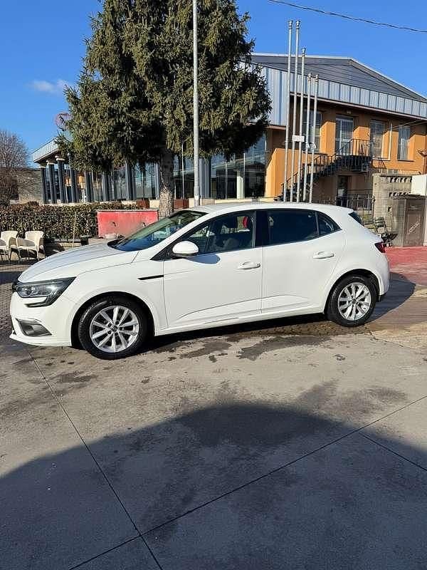 Usata Renault Mégane IV Life 110 CV (80 kW) 2018 Bianco Berlina