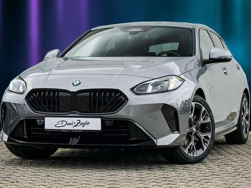 Grigio Usata 2025 BMW 118 M Sport Due volumi | 36.900 € (Cara) - Immagine 1/4