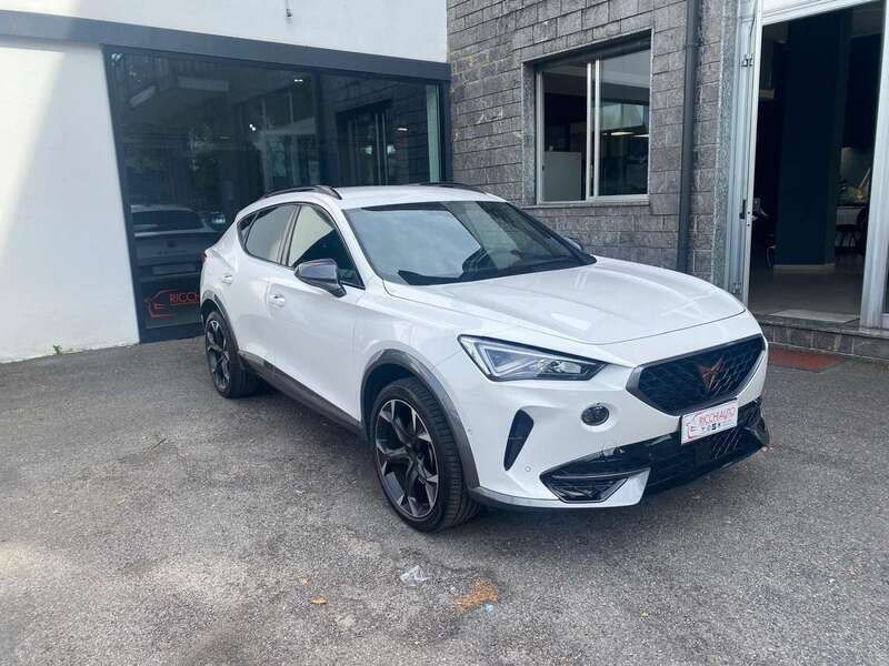 Bianco Usata 2022 Cupra Formentor SUV | 23.900 € (Buon prezzo) - Immagine 1/4