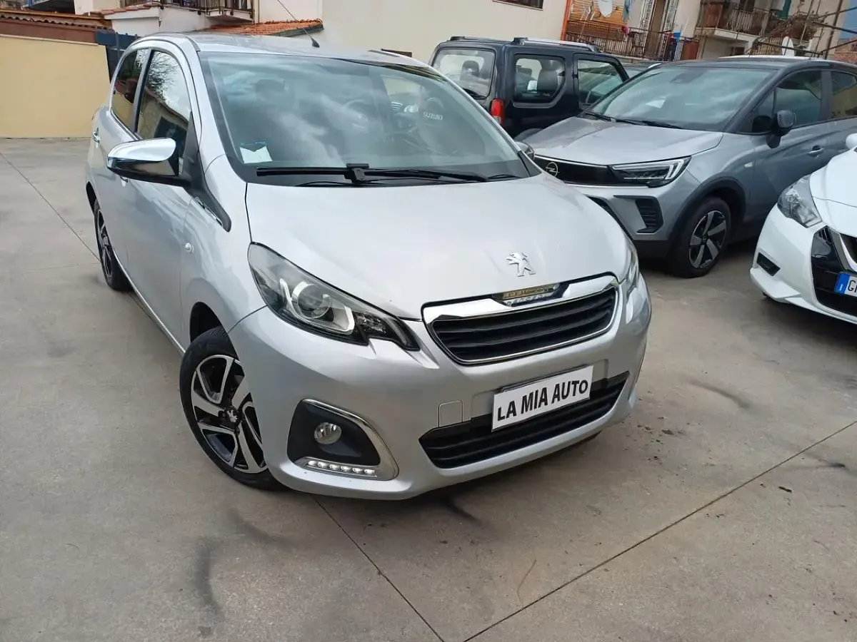 Usata Peugeot 108 Allure 69 CV (50 kW) 2019 Grigio Berlina