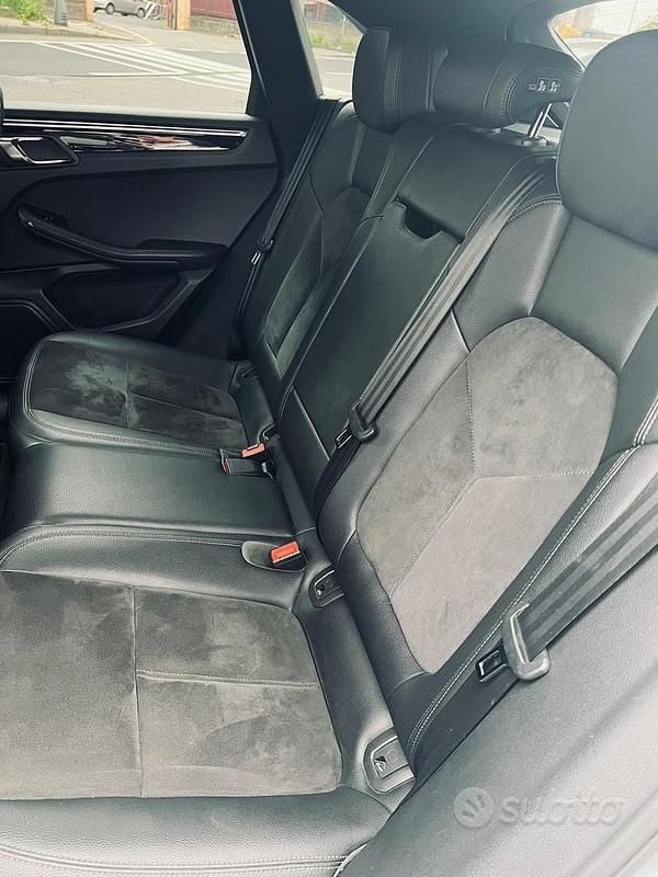 Usata Porsche Macan 250 CV (183 kW) 2015 Grigio SUV