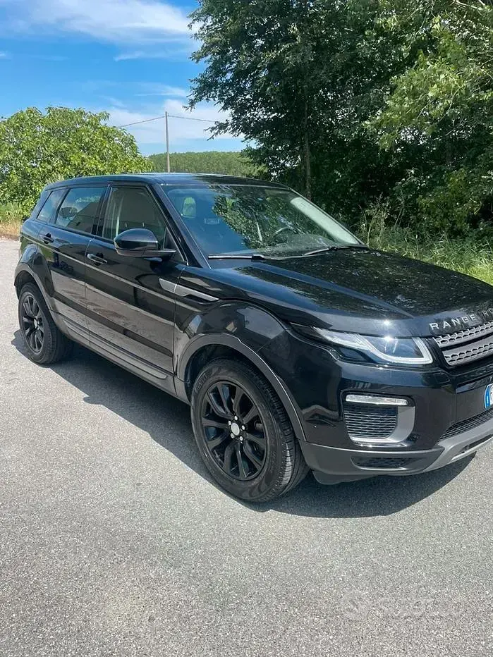 Usata Land Rover Range Rover evoque 150 CV (110 kW) 2017 Nero Station wagon