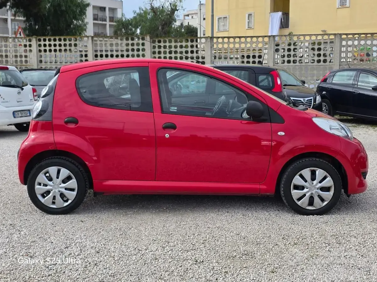 Usata Citroën C1 68 CV (50 kW) 2010 Rosso Utilitaria