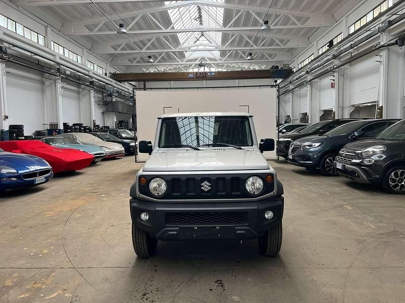 Nuova Suzuki Jimny 102 CV (75 kW) 2025 Argento SUV