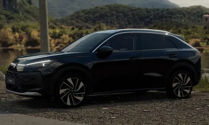 Usata VW T-Roc Style 150 CV (110 kW) 2026 SUV
