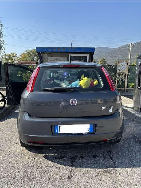 Usata Fiat Grande Punto Dynamic 65 CV (47 kW) 2009 Utilitaria