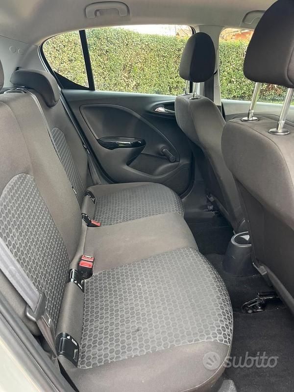 Usata Opel Corsa 69 CV (50 kW) 2016 Grigio Utilitaria
