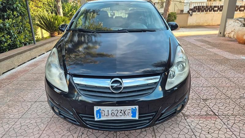 Usata Opel Corsa 2007 Nero Utilitaria