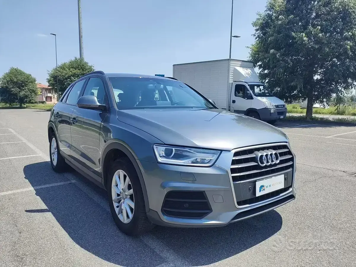 Usata Audi Q3 Business 150 CV (110 kW) 2016 Grigio SUV