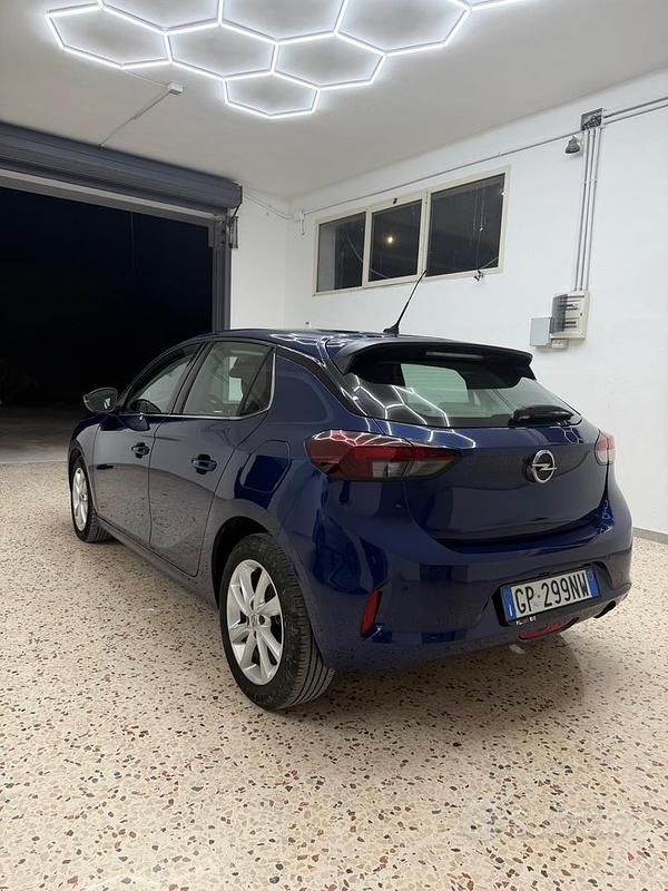 Usata Opel Corsa Elegance 100 CV (73 kW) 2021 Blu Utilitaria