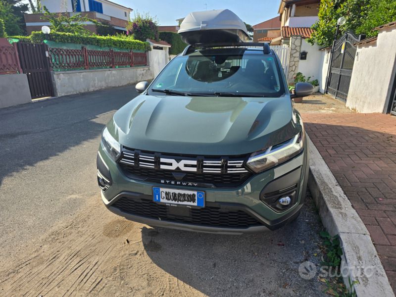 Usata Dacia Sandero Stepway 91 CV (66 kW) 2023 Verde Utilitaria