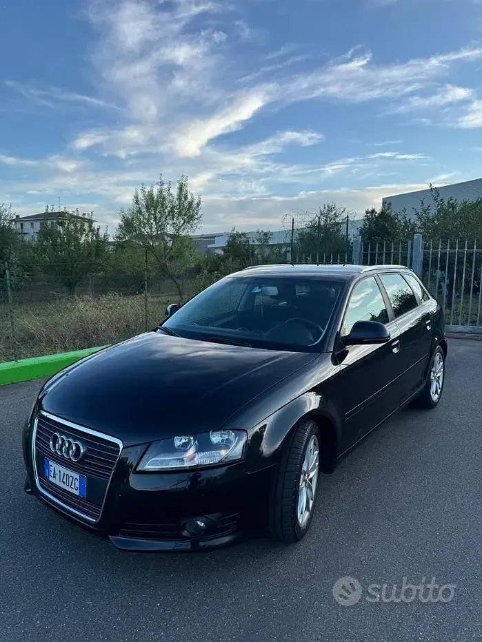 Usata Audi A3 140 CV (102 kW) 2011 Nero Utilitaria