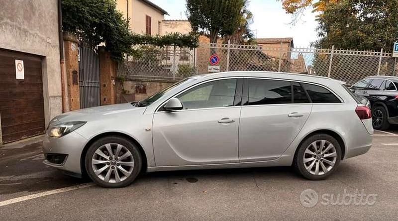 Usata Opel Insignia Cosmo 170 CV (125 kW) 2016 Station wagon