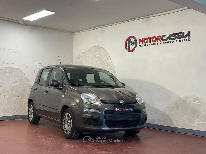 Usata Fiat Panda 69 CV (50 kW) 2022 Gray Berlina