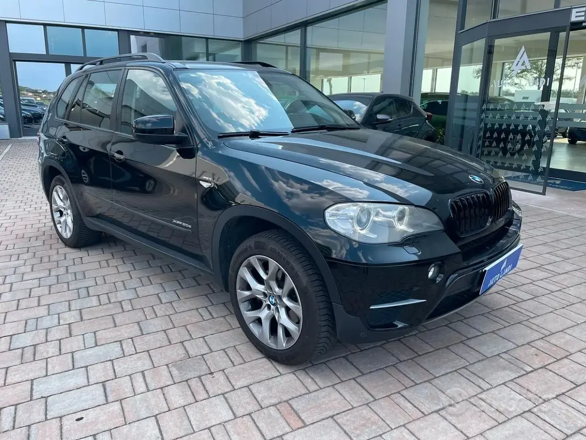 Usata BMW X5 245 CV (180 kW) 2012 Nero SUV