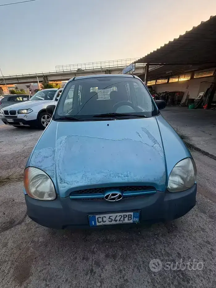Usata Hyundai Atos 59 CV (43 kW) 2002 Bluazzurro Utilitaria