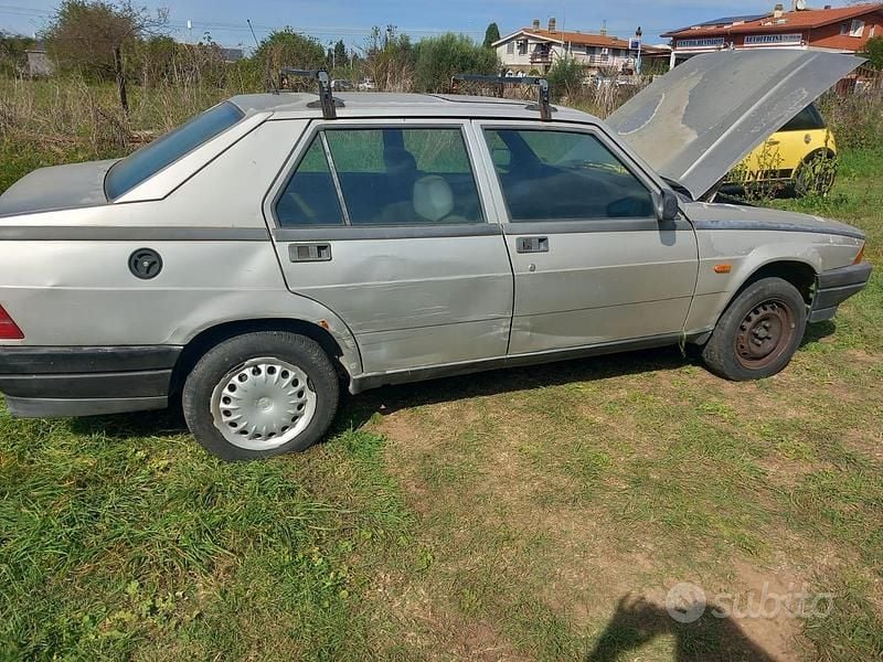Usata Alfa Romeo 75 1989 Berlina
