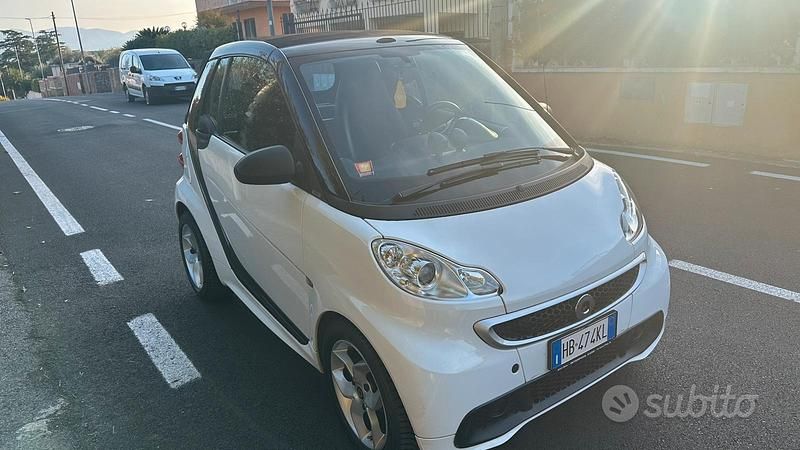 Usata Smart ForTwo Cabrio Pulse 84 CV (61 kW) 2015 Cabrio