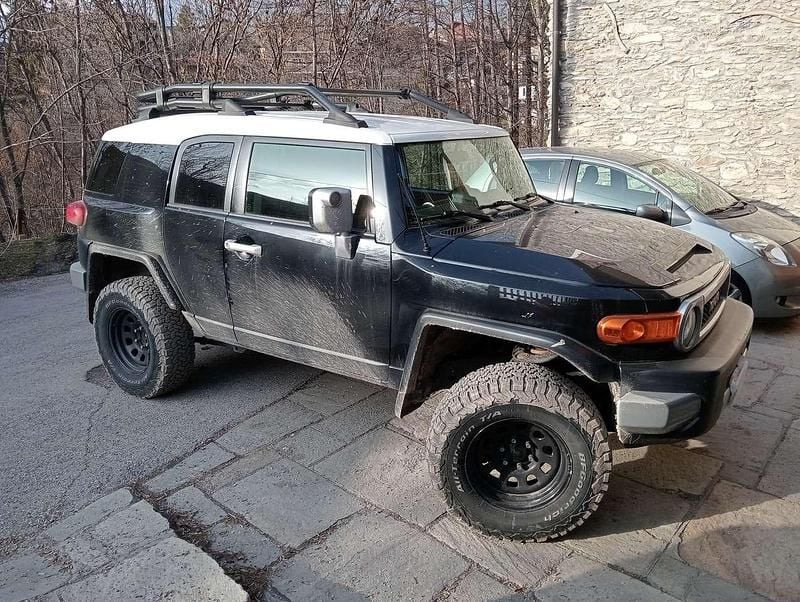 Usata Toyota FJ Cruiser 238 CV (175 kW) 2009 Nero SUV