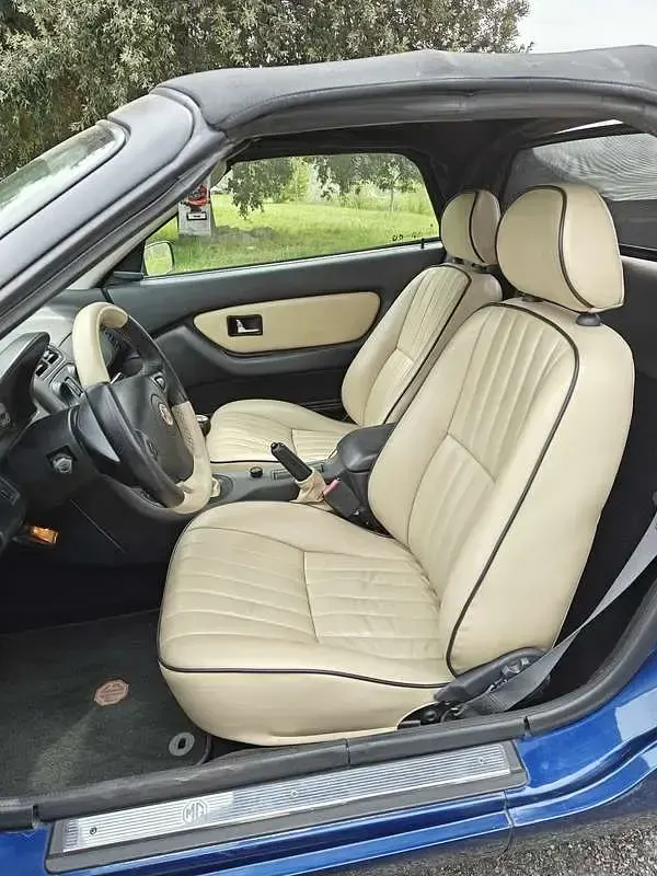 Usata MG F 120 CV (88 kW) 1999 Blu Cabrio
