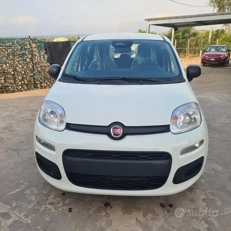 Nuova Fiat Panda Icon 65 CV (47 kW) 2026 Bianco Utilitaria