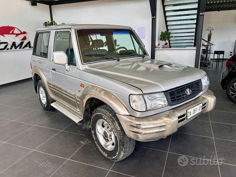 Usata Hyundai Galloper 101 CV (74 kW) 2000 Grigio(met.) SUV
