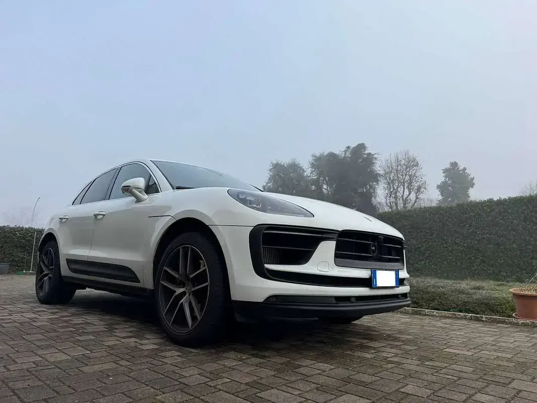 Usado Porsche Macan 381 CV (280 kW) 2022 Blanco SUV