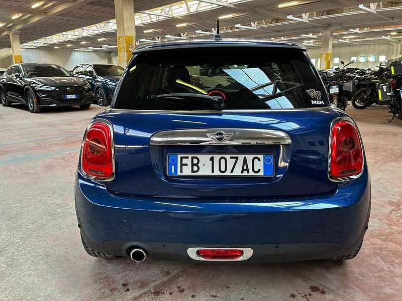 Usata Mini One D Business 95 CV (69 kW) 2015 Blu Utilitaria