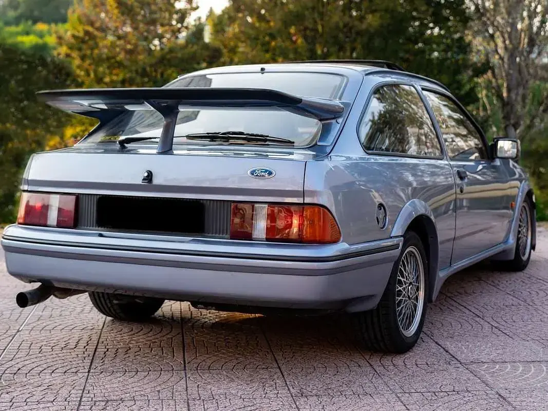 Usata Ford Sierra RS 204 CV (150 kW) 1987 Argento Berlina