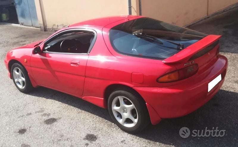 Usata Mazda MX3 129 CV (94 kW) 1995 Rosso Coupé
