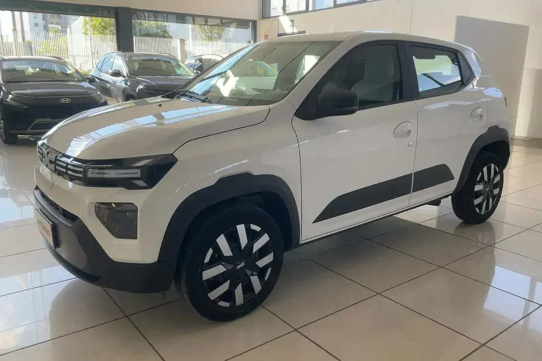 Używany Dacia Spring Expression 47 kW (65 KM) 2025 Hatchback