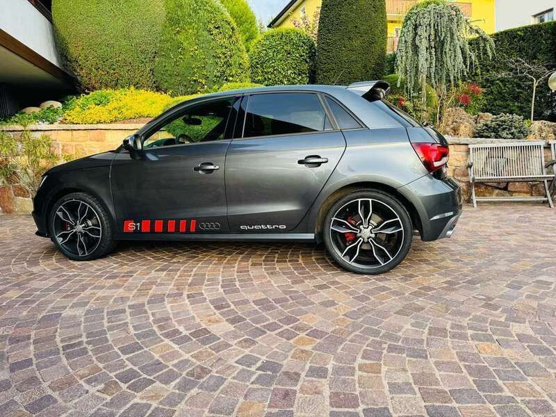 Grigio Usata 2017 Audi S1 Sportback Ambiente Due volumi | 30.500 € (Buon prezzo) - Immagine 1/4