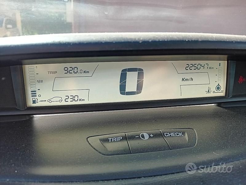 Usata Citroën C4 2005 Grigio Utilitaria