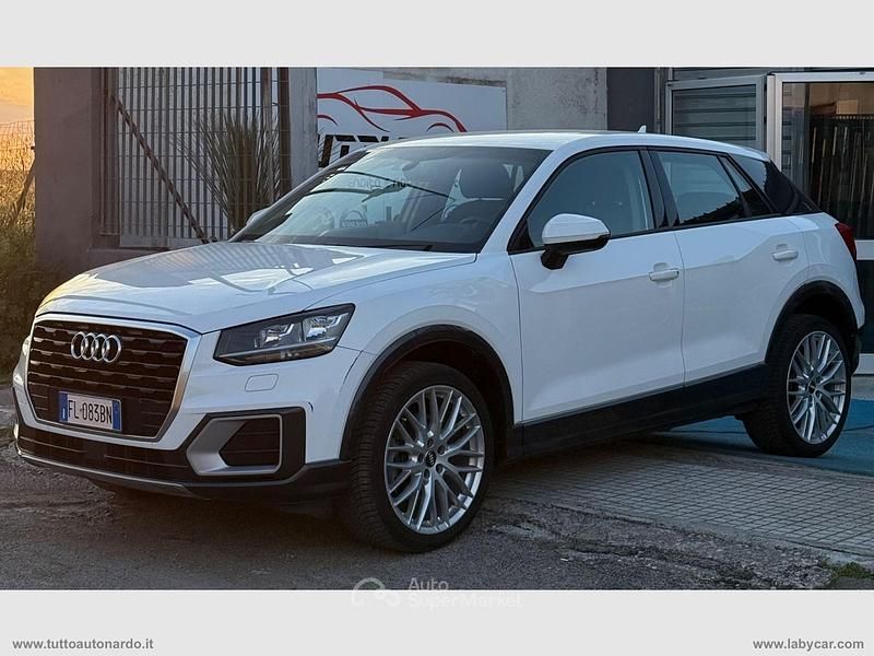 Usata Audi Q2 S-Line 116 CV (85 kW) 2017 Bianco SUV