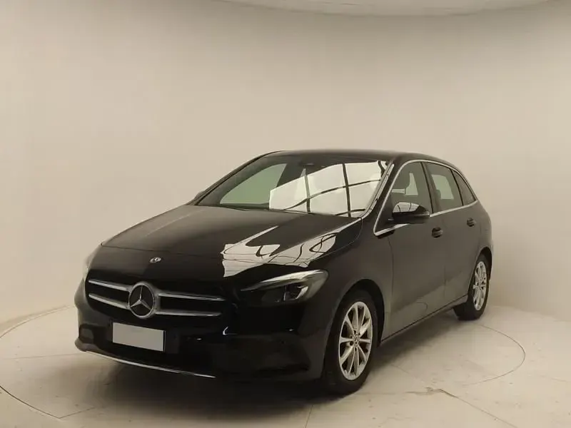 Usata Mercedes B180 Executive 116 CV (85 kW) 2019 Utilitaria