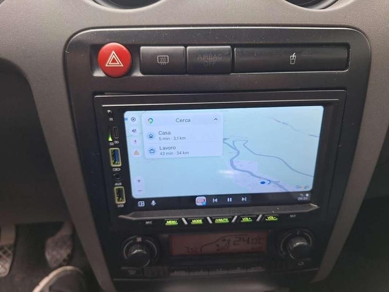 Usata Seat Ibiza Stella 75 CV (55 kW) 2003 Utilitaria