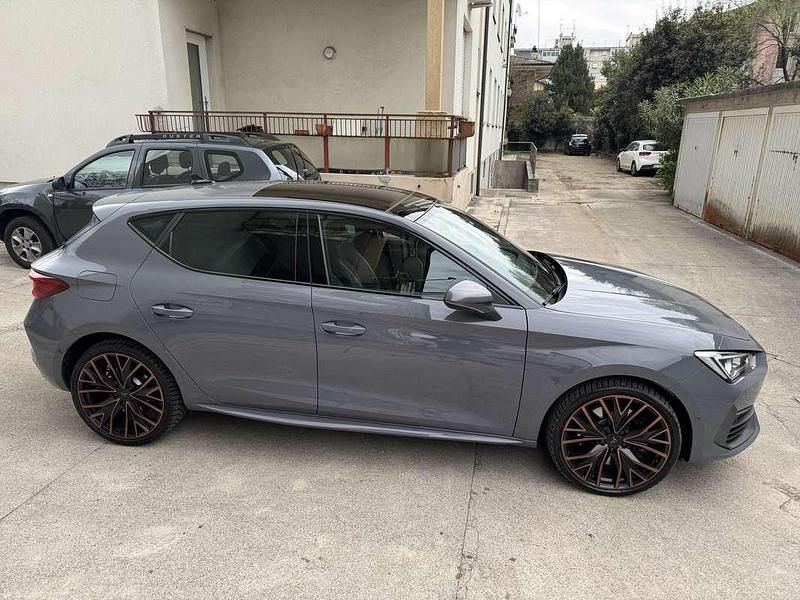 Usata Cupra Leon VZ2 150 CV (110 kW) 2020 Berlina