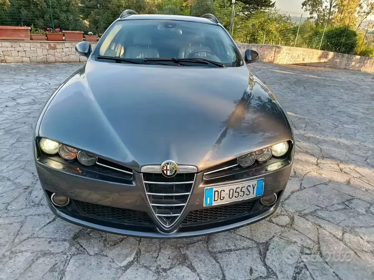 Usata Alfa Romeo 159 Exclusive 150 CV (110 kW) 2007 Grigio Station wagon