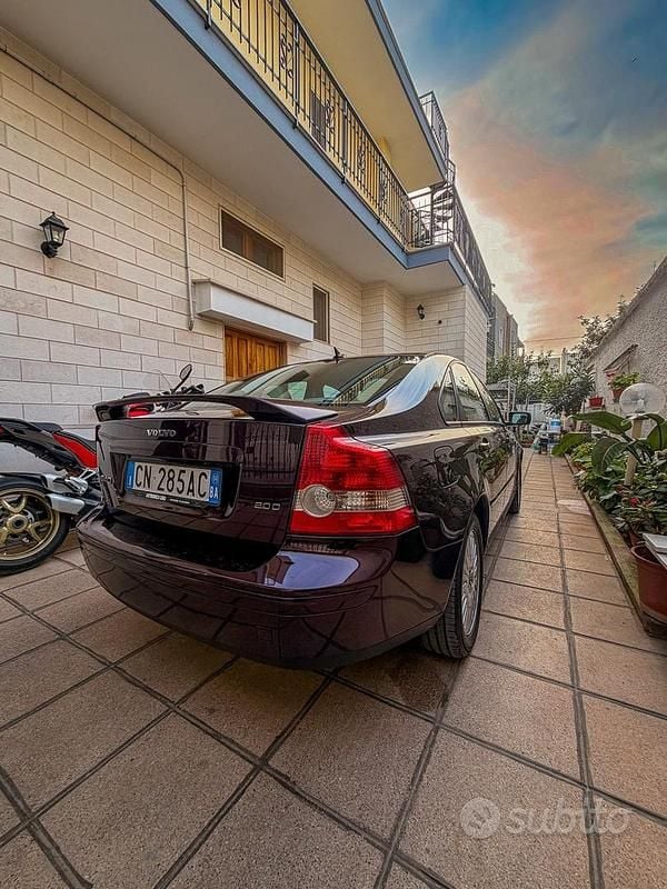Usata Volvo S40 Summum 136 CV (100 kW) 2004 Berlina