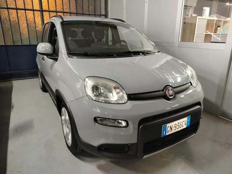 Usata Fiat Panda City Life 70 CV (51 kW) 2023 Grigio Utilitaria