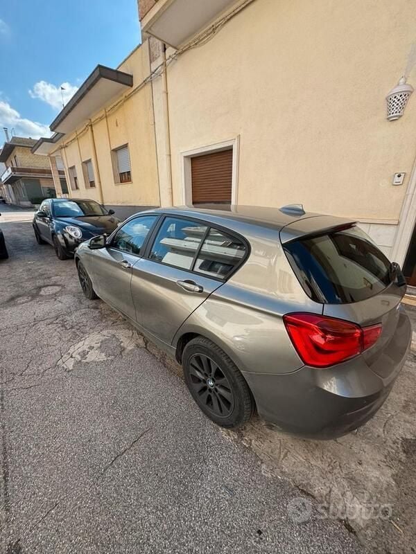 Usata BMW 116 Advantage 116 CV (85 kW) 2016 Marrone Utilitaria